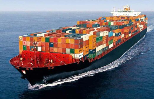 Transport morski z USA – jak skorzystać z importu z USA?